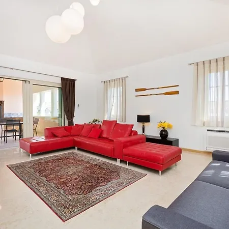 Appartement Berli 4